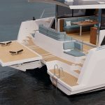Deployable platform of the Bali 5.2 sailing catamaran