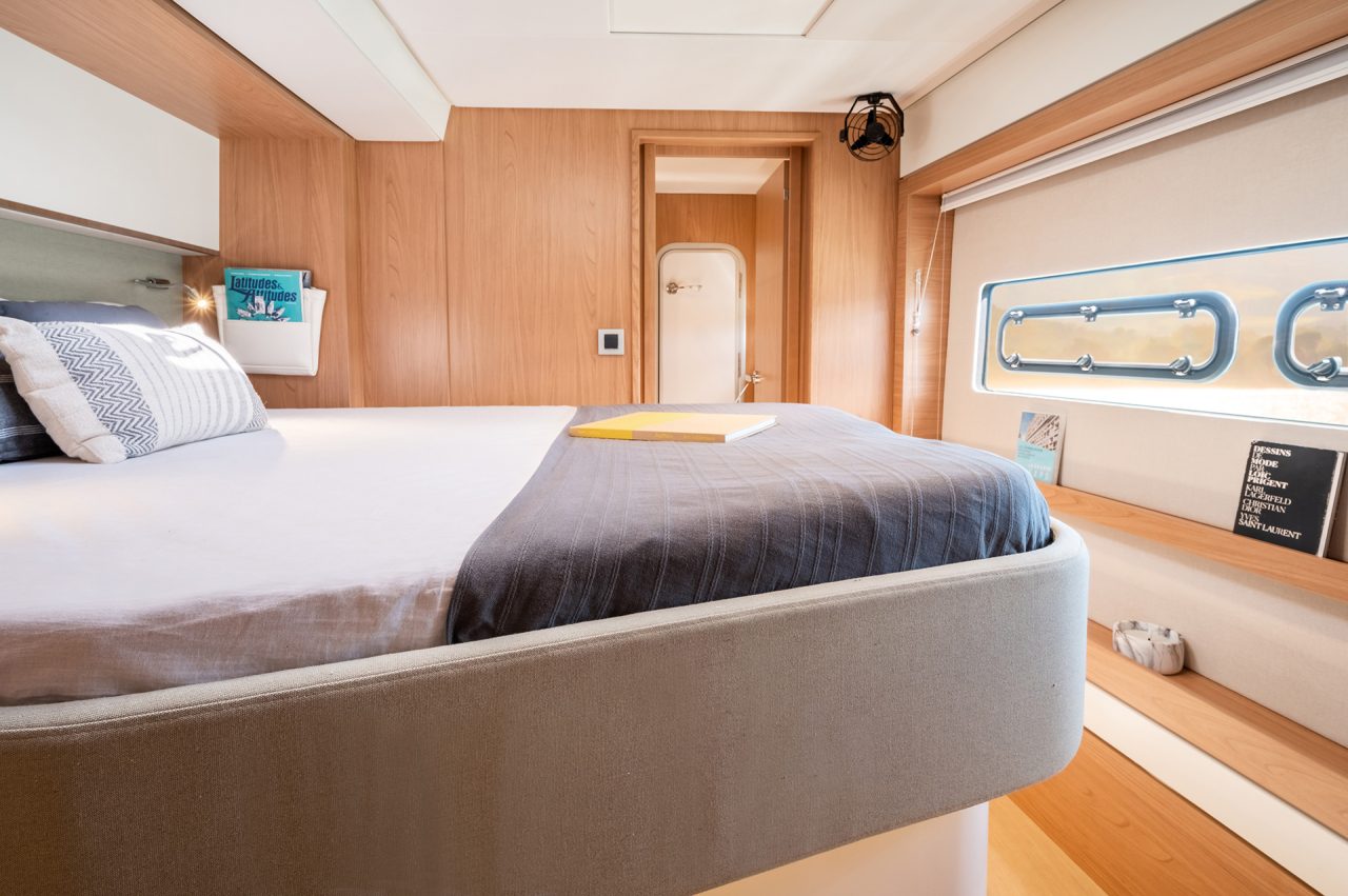 Interior picture of a cabin aboard the Bali 5.4 sailing catamaran