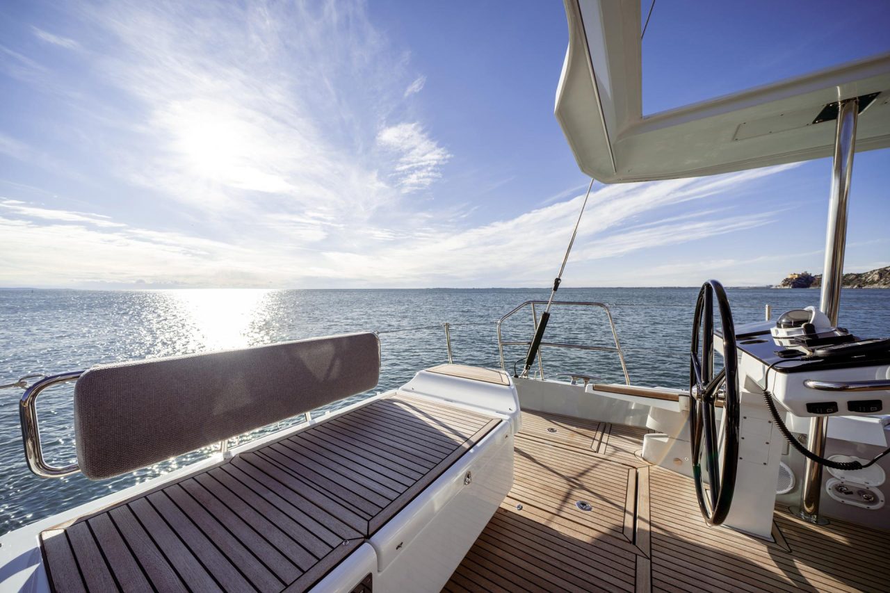Rear of the cockpit of the Jeanneau Yacht 65 sailing monohull