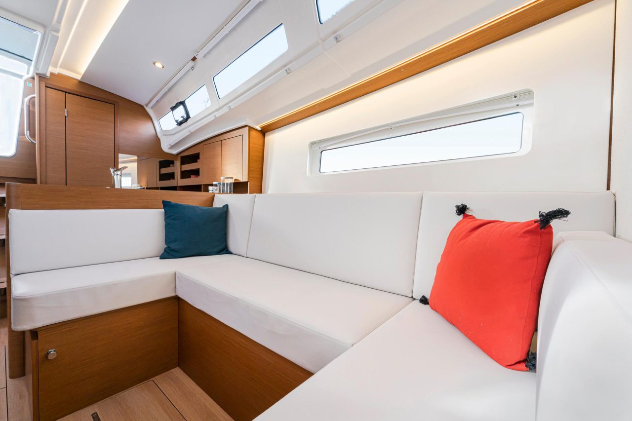 Close view of the Sun Odyssey 380 salon's couch
