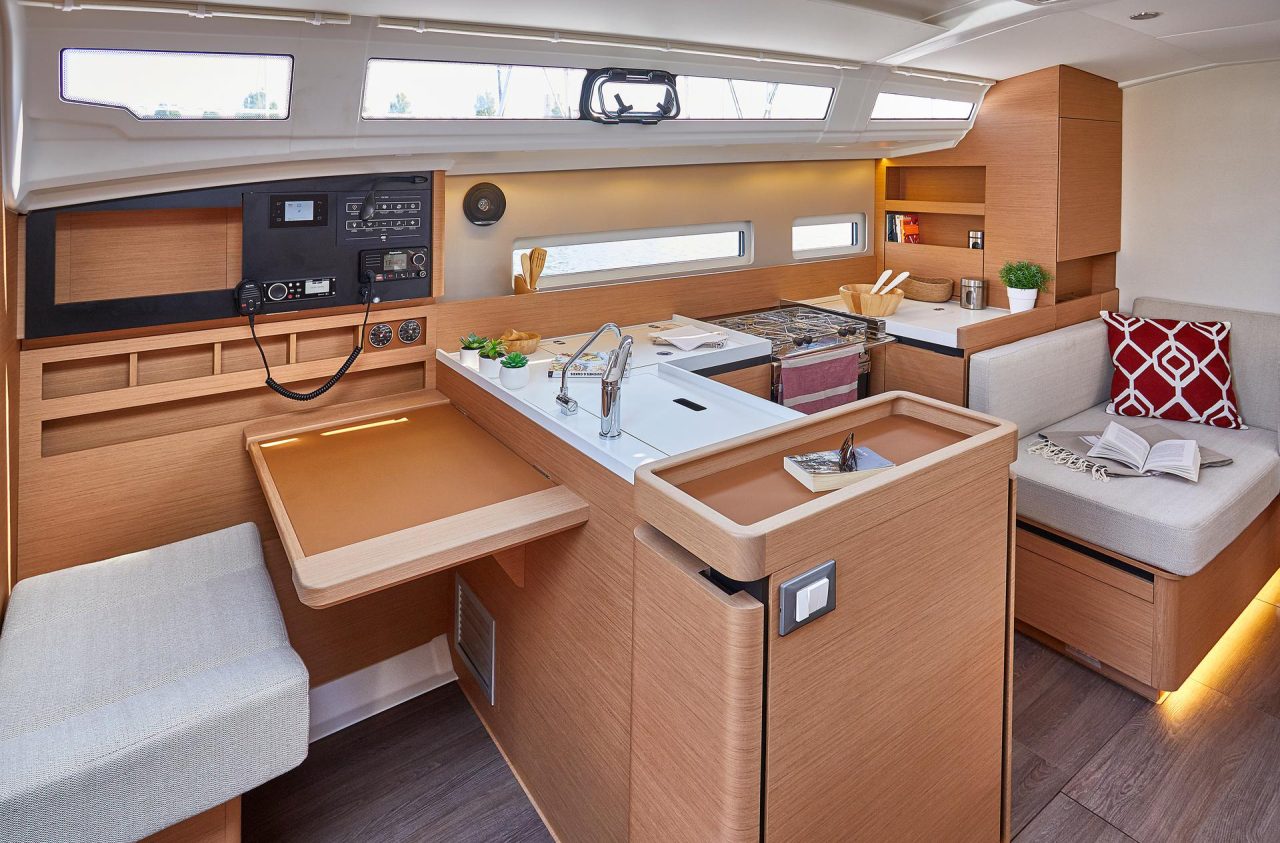 Interior picture of the fully equiped kitchen of the Jeanneau Sun Odyssey 410 sailing monohull