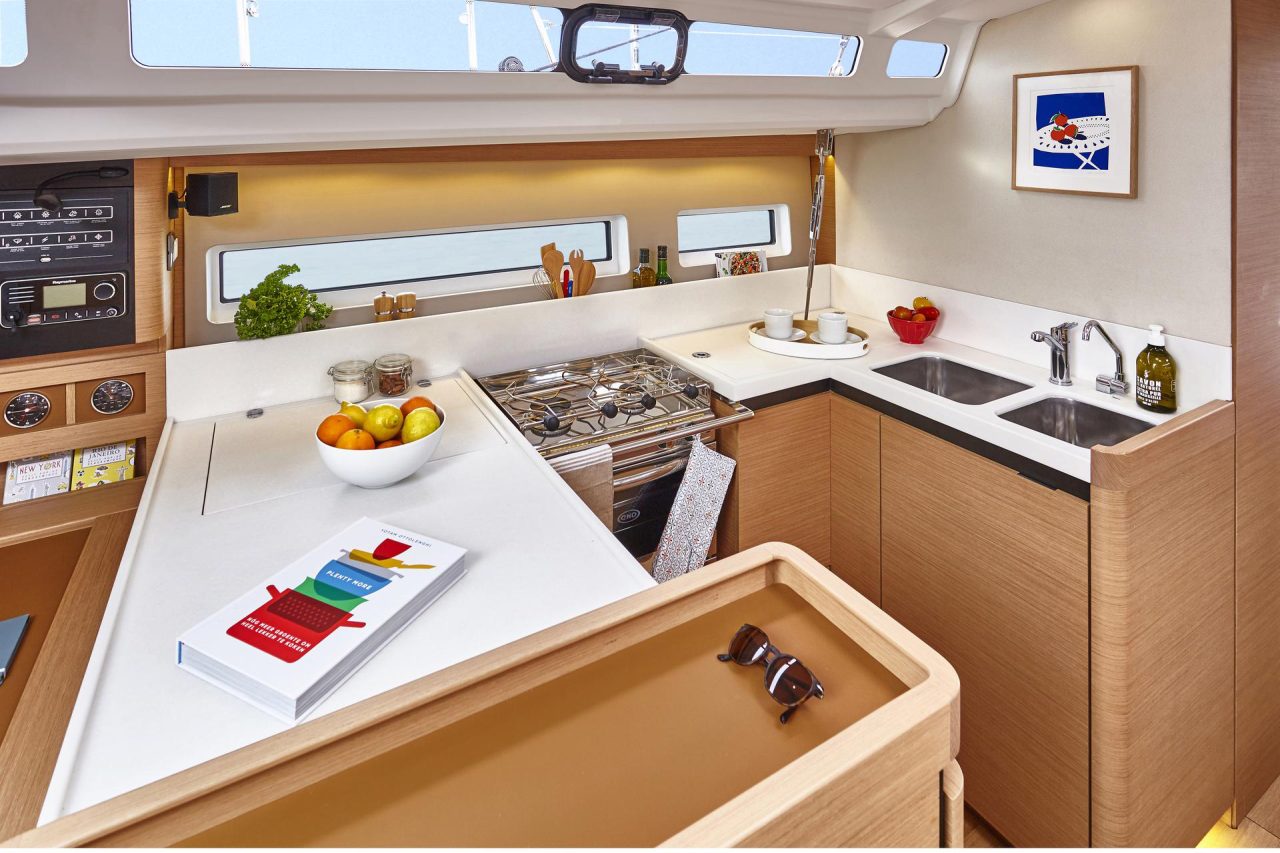 Interior picture of the fully equiped kitchen of the Jeanneau Sun Odyssey 440 sailing monohull