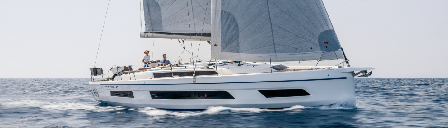 Dufour-sailing-yacht-sailing-side-exterior