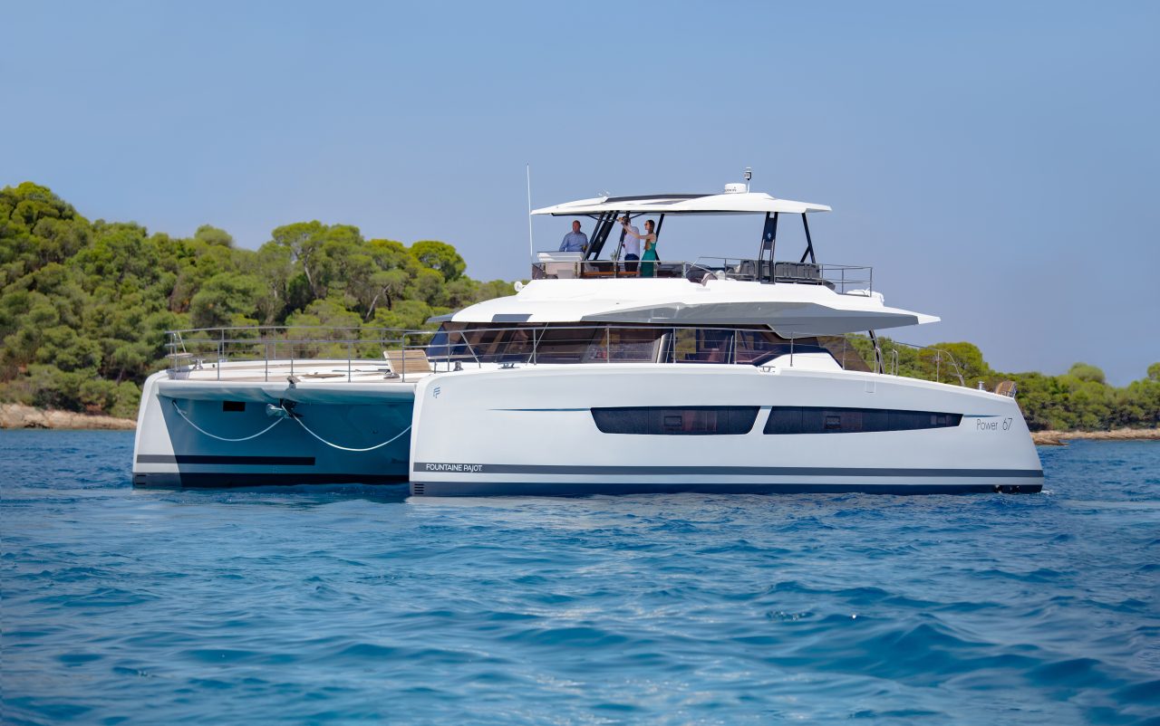 FOUNTAINE-PAJOT-POWER-67-ANCHORING-07 (1)
