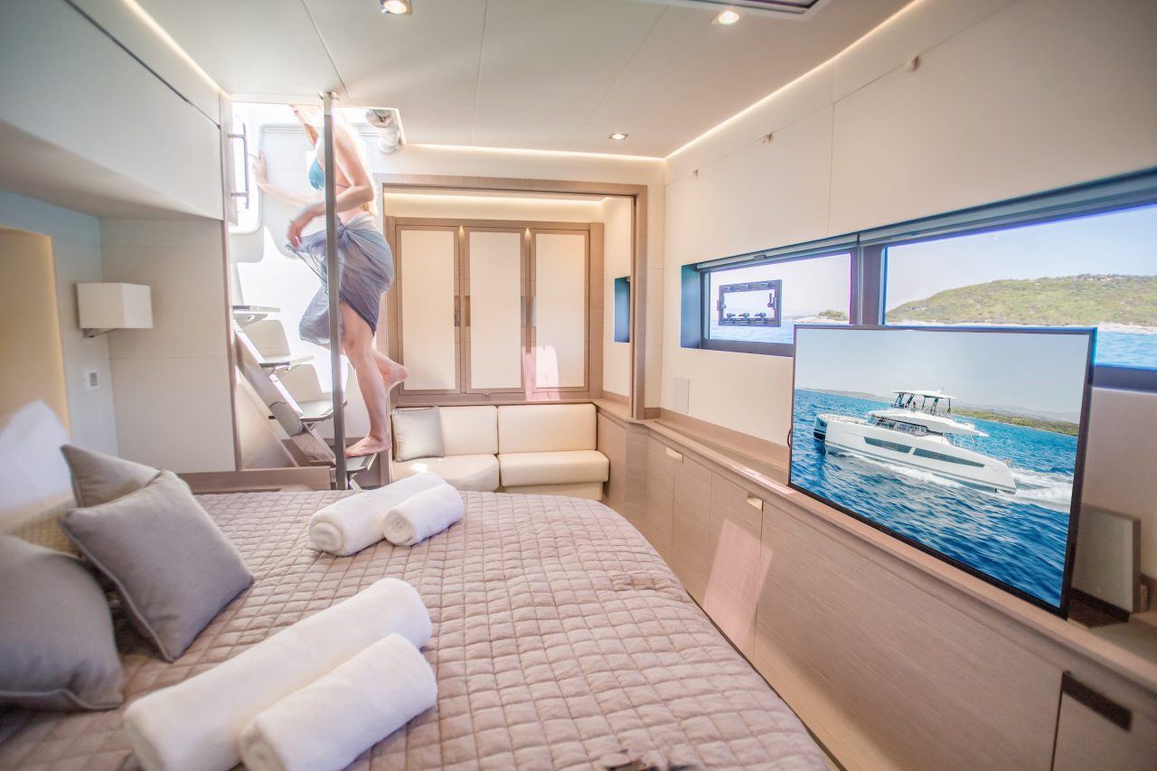 FOUNTAINE-PAJOT-POWER-67-CABINS-03