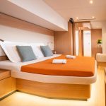Bali 5.8 interior cabin bed