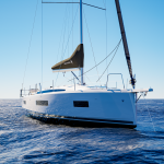 Jeanneau 455 at anchor bow view