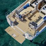 Jeanneau SO 455 aft cockpit and swim platform