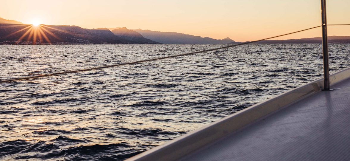 Why Place a Boat in Charter With Navigare Yachting